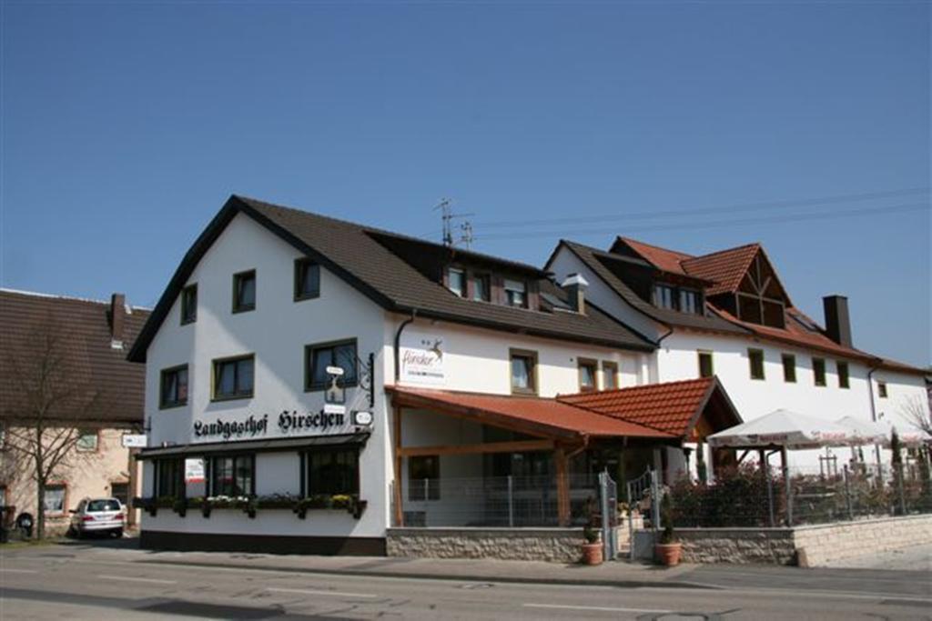 Hotel - Restaurant Hirschen - Werneths Landgasthof Beim Europa- Park Rust Rheinhausen Exteriör bild