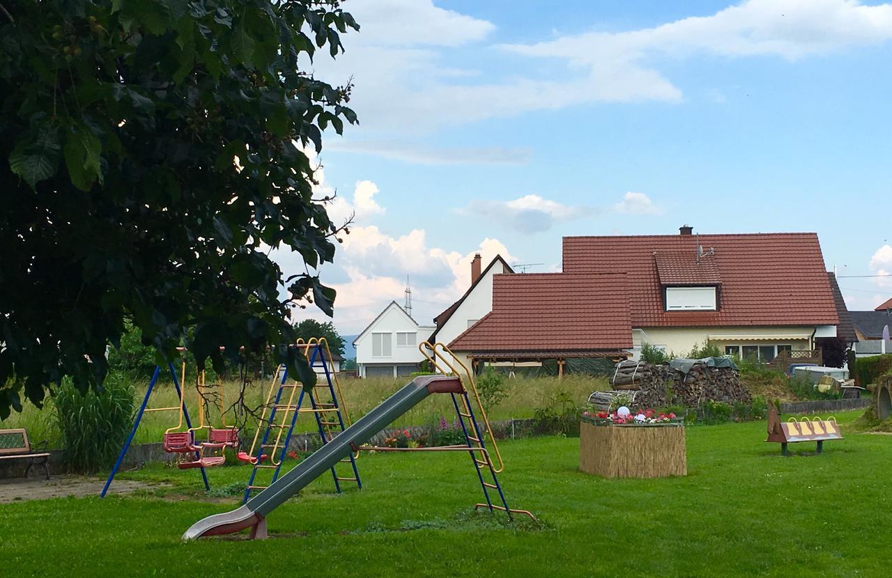 Hotel - Restaurant Hirschen - Werneths Landgasthof Beim Europa- Park Rust Rheinhausen Exteriör bild